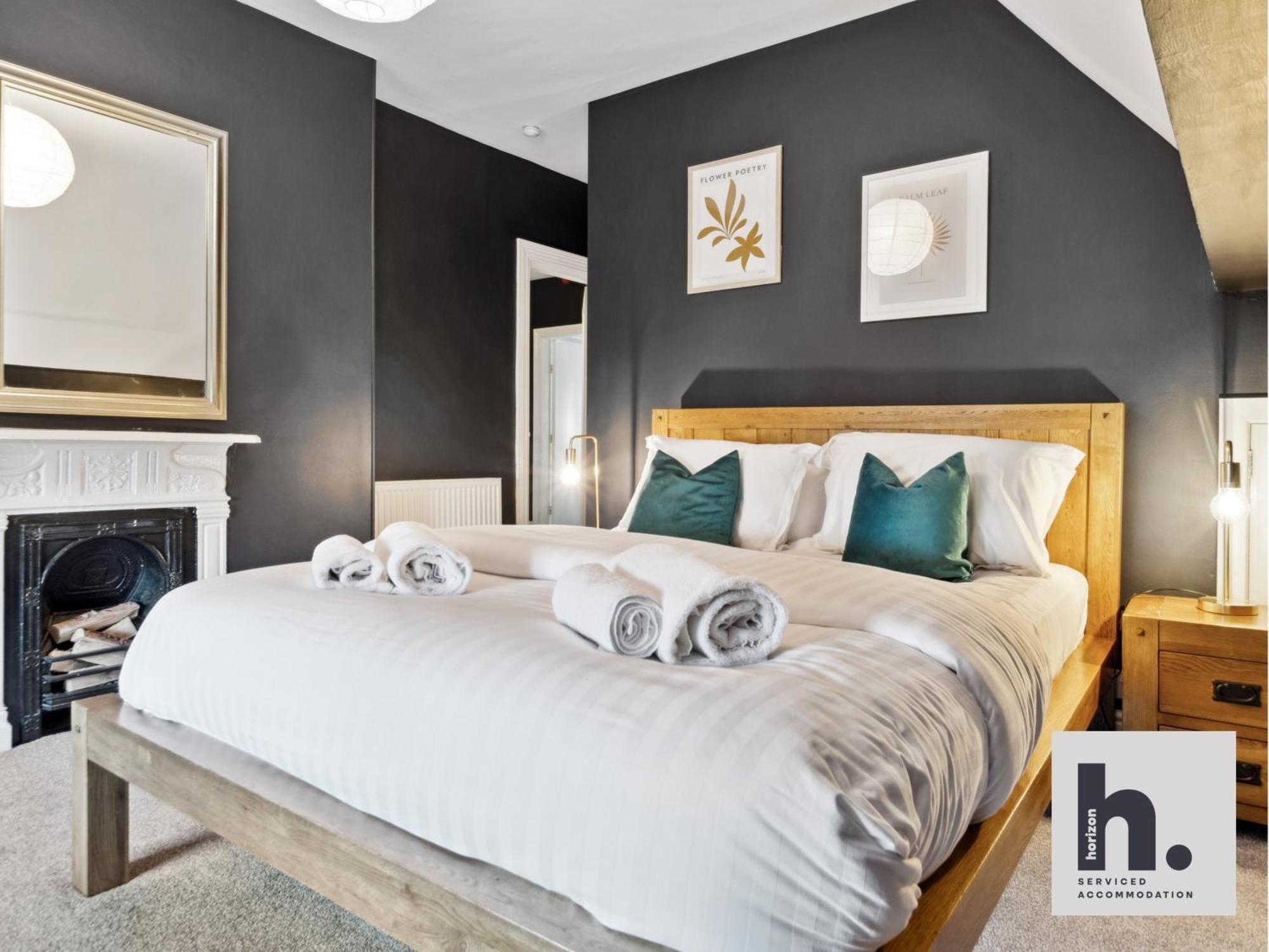 Free Parking - Penthouse - Business Stays - Relocating - St Harrogate Eksteriør bilde